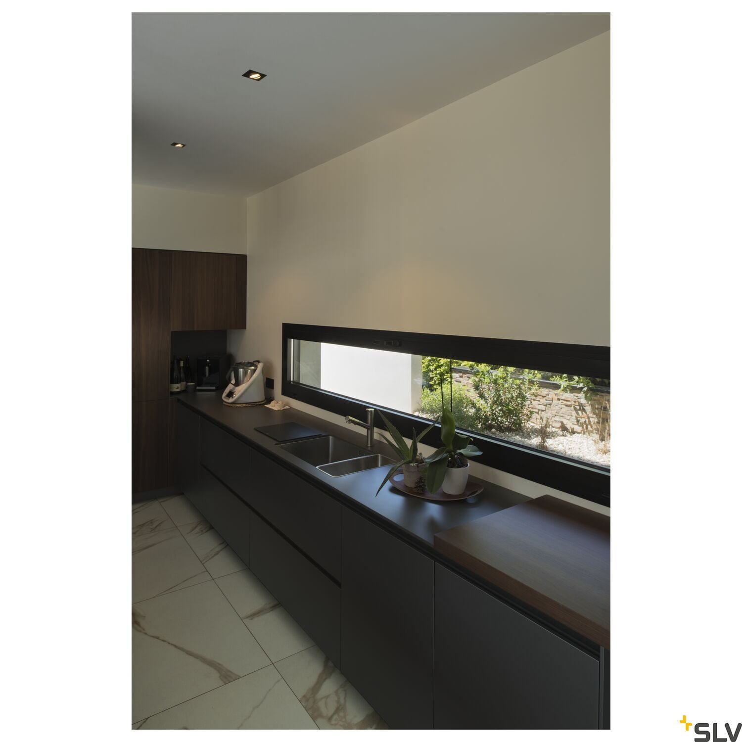 NEW TRIA 68 I CS,  LED Deckeneinbauleuchte schwarz eckig 3000K 38° inkl. Treiber Clipfedern 3