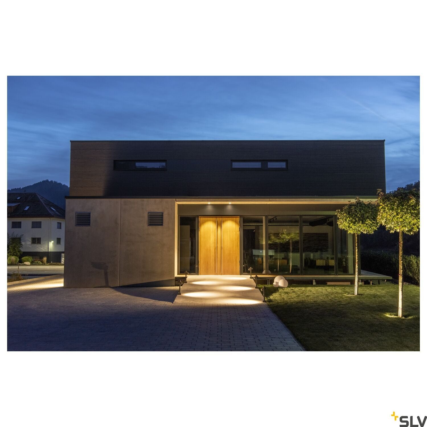 ROCCI 200, Bodeneinbauleuchte schwarz 16W 3000K 120° 5