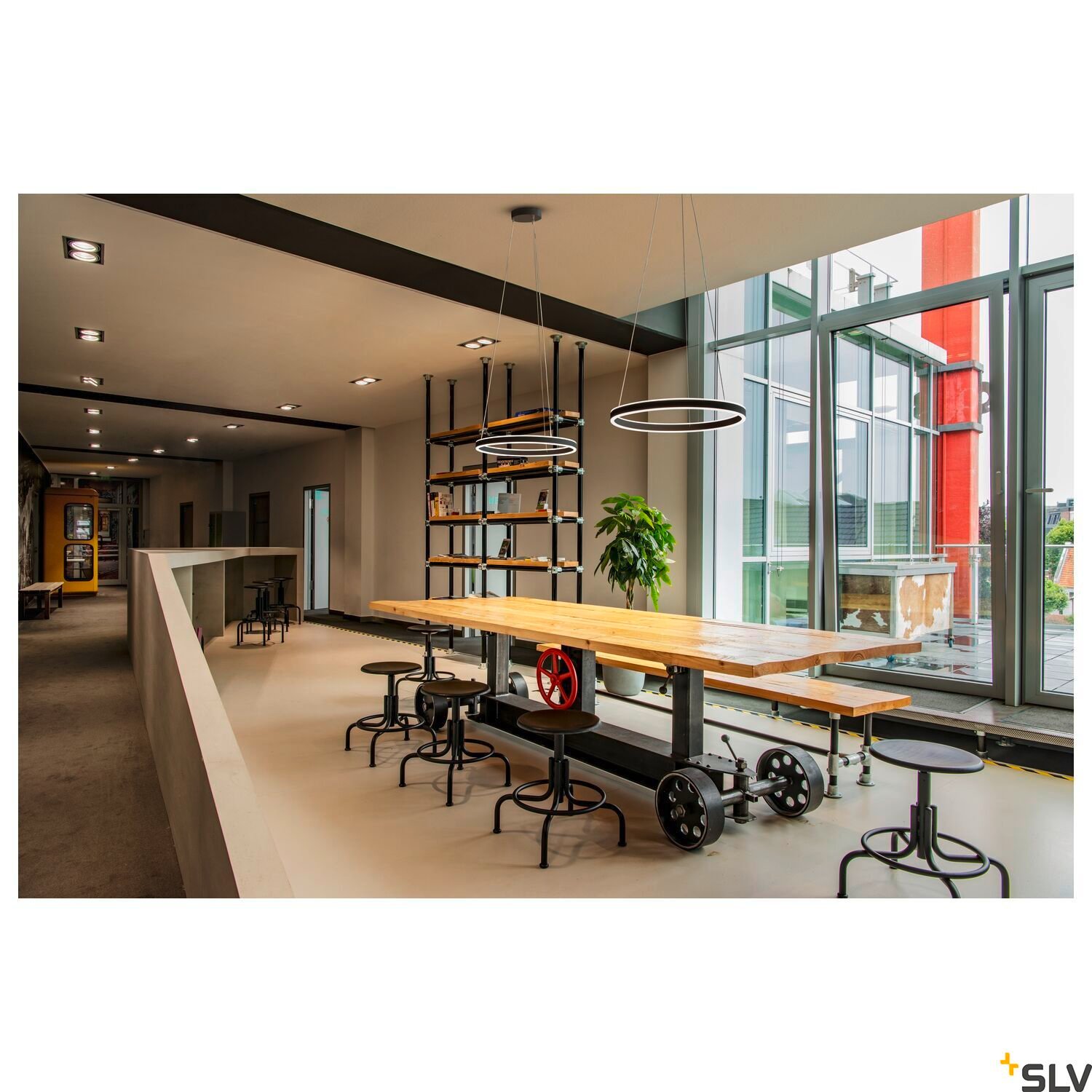 ONE 60,  LED Pendelleuchte schwarz CCT switch 2700/3000K 4