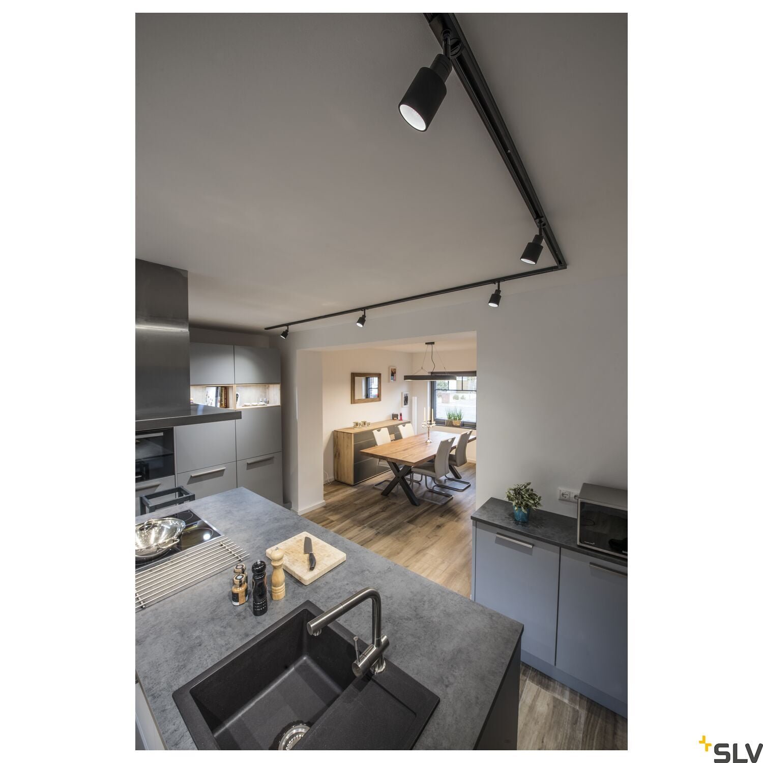 PURI TRACK, QPAR51 Glas, schwarz 50W, inkl. 1P.-Adapter 6