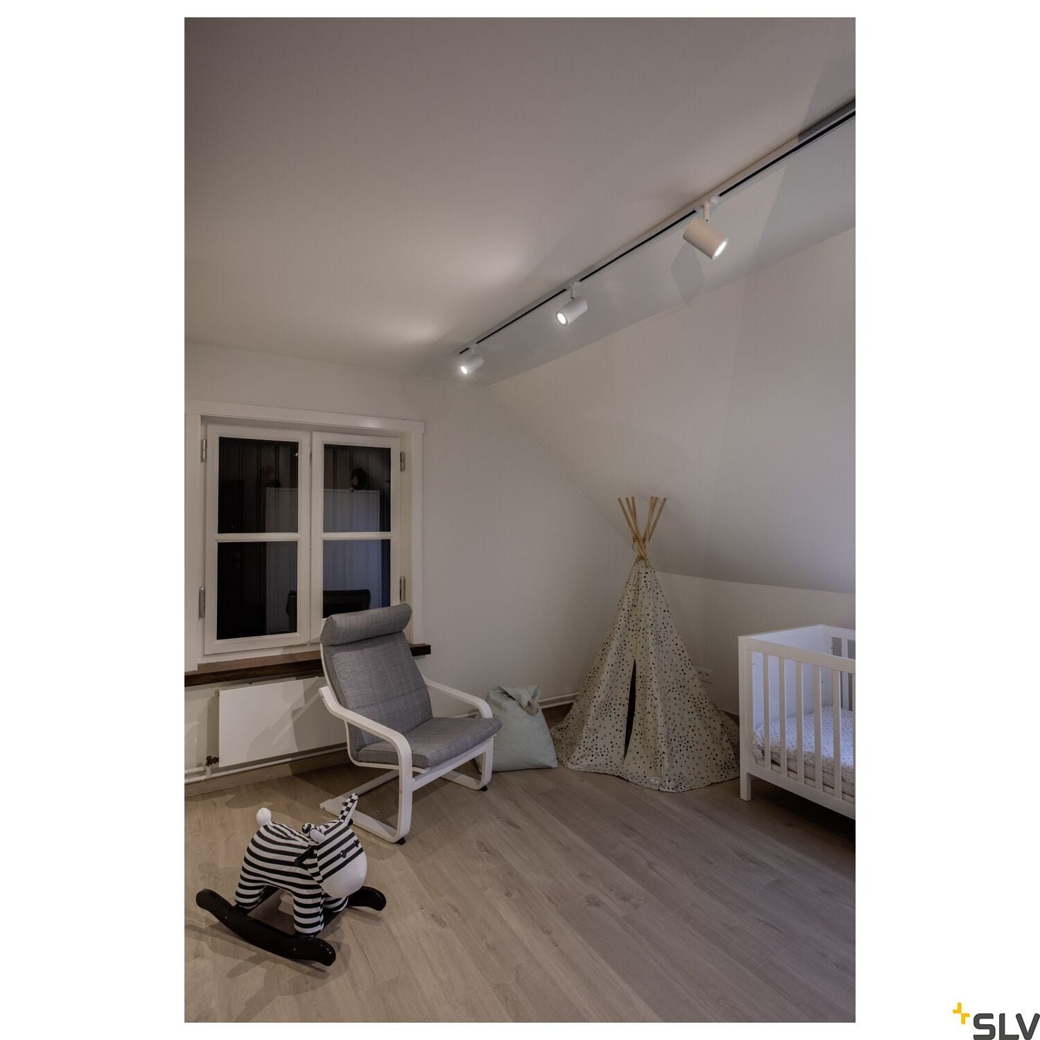 ENOLA B TRACK, QPAR51, weiß, 50W, inkl. 1P.-Adapter 2