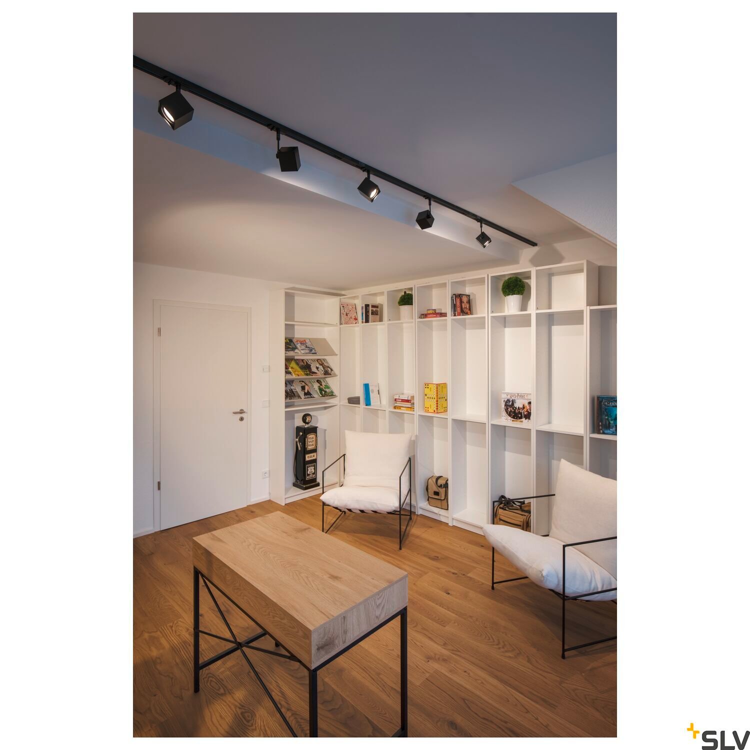 ALTRA DICE TRACK, Spot, QPAR51, eckig, schwarz, max. 50W, inkl. 1Phasen-Adapter 2