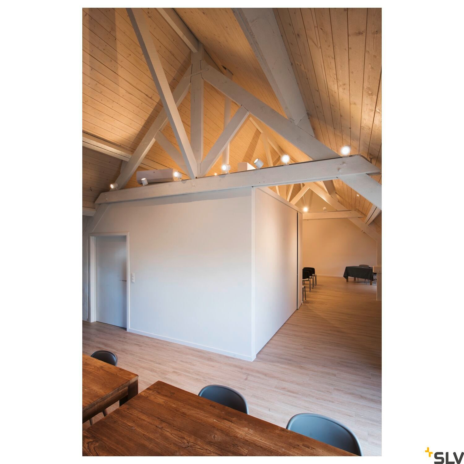 ENOLA C TRACK, Spot, LED, 3000K, rund, weiß, 35°, 11,2W, inkl. 1Phasen-Adapter 2